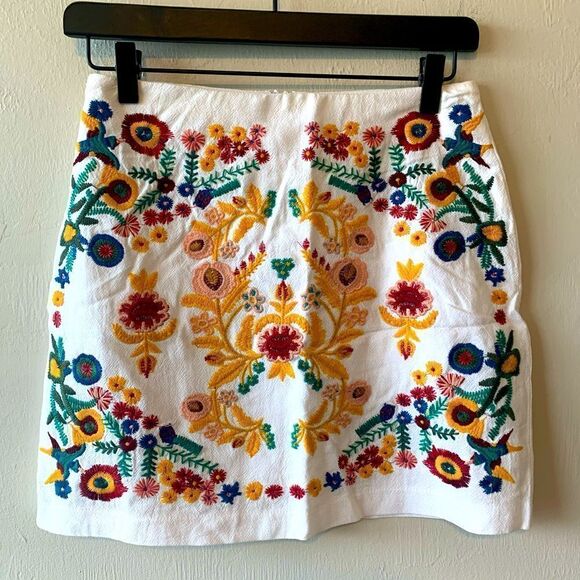 Altar'd State Dresses & Skirts - Altar'd State White Mini Skirt with Multicolor Floral Embroidery